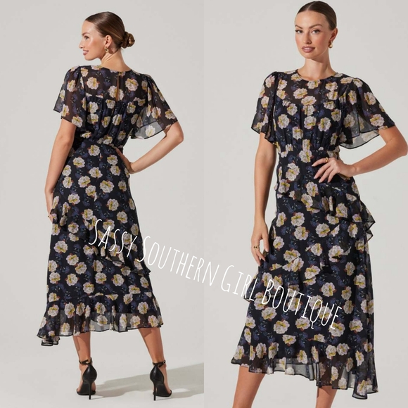 🆕⭐ASTR The Label Midnight Floral Midi Dress - Picture 6 of 15
